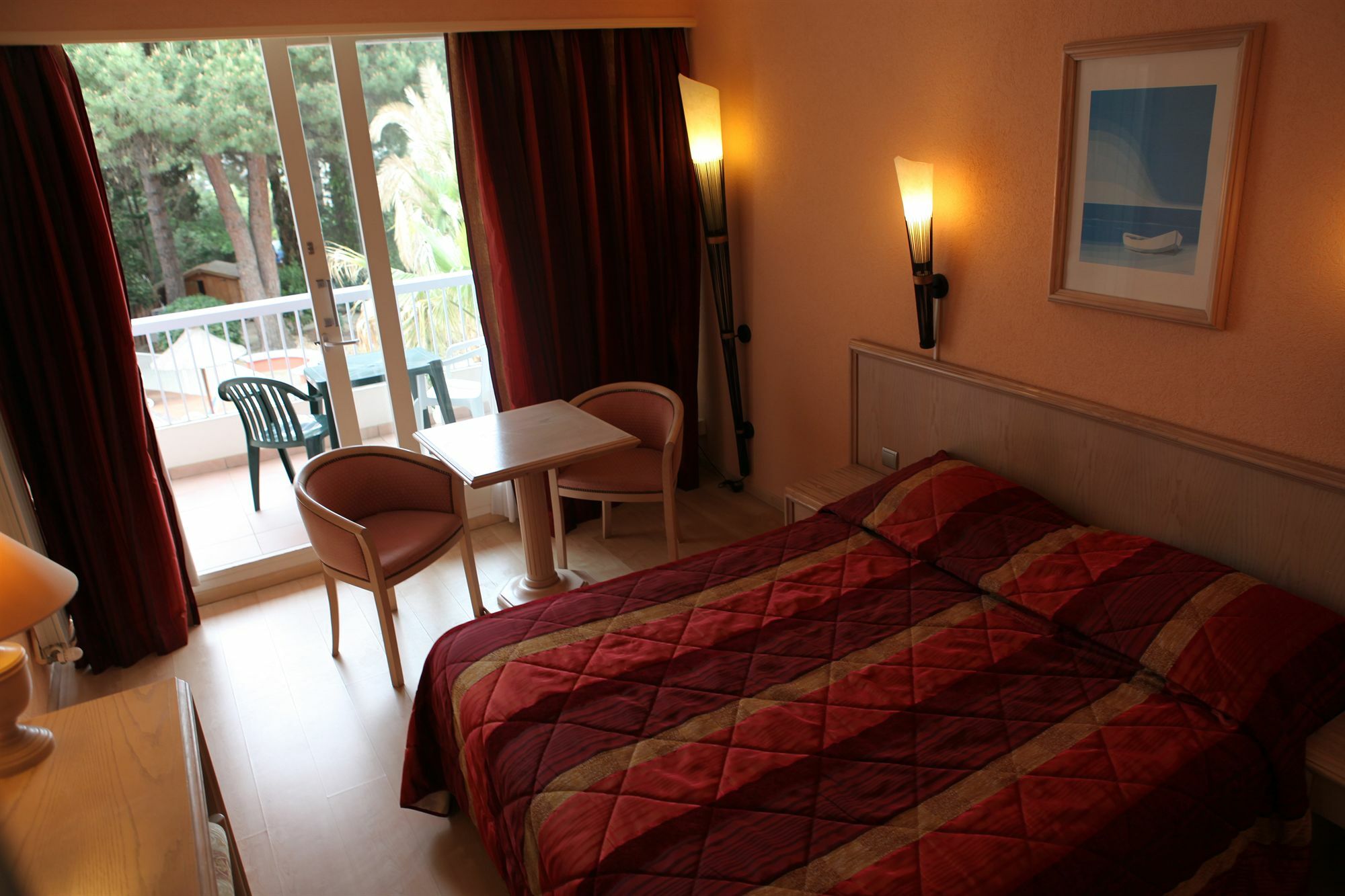 Hotel Le Quetzal La Grande Motte Exteriör bild