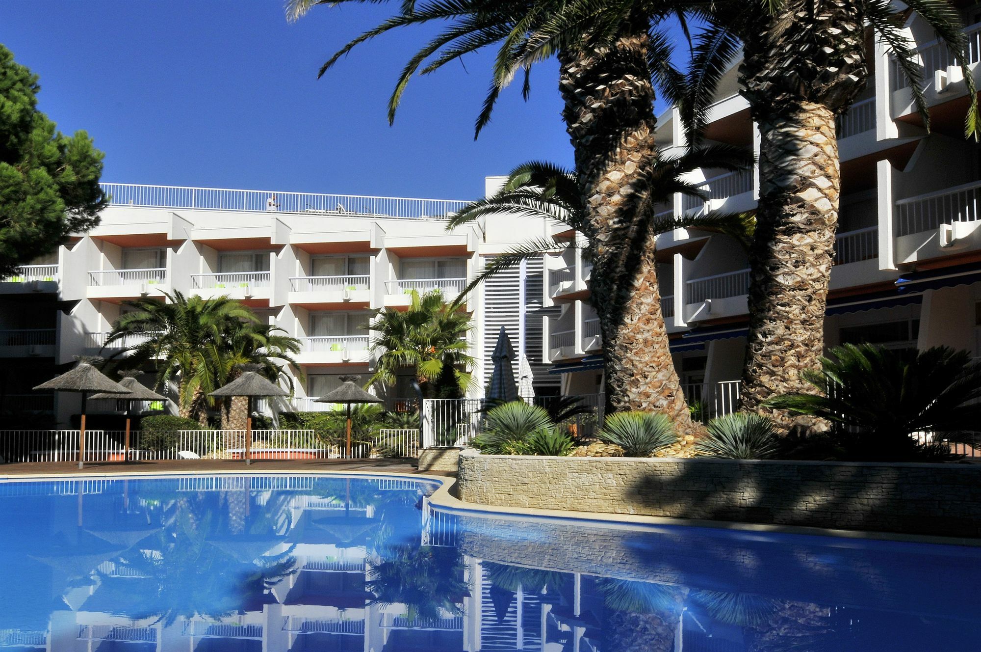 Hotel Le Quetzal La Grande Motte Exteriör bild